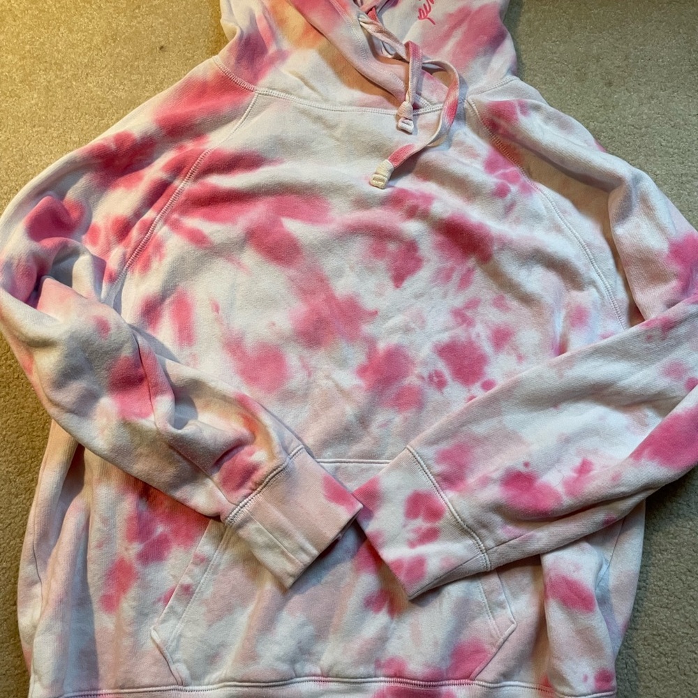 VS sweatshirt size medium oversized